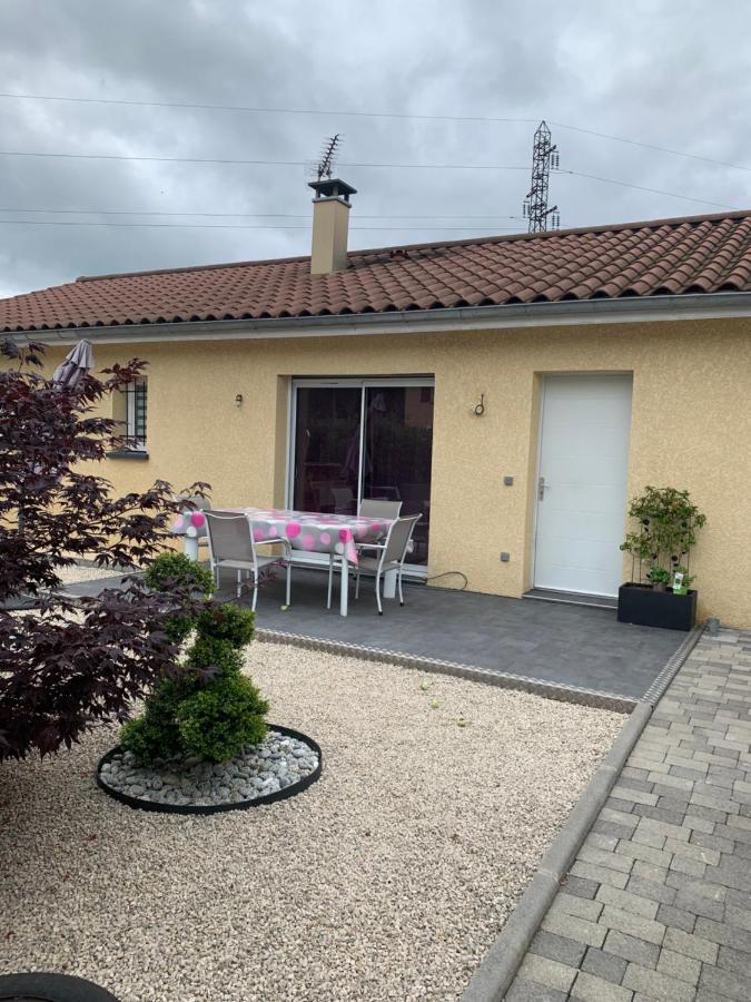 B&B Chez Jaika Chambre D Hotes Belleville-en-Beaujolais ภายนอก รูปภาพ